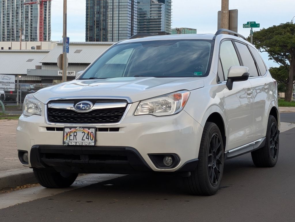 2016 SUBARU Forester