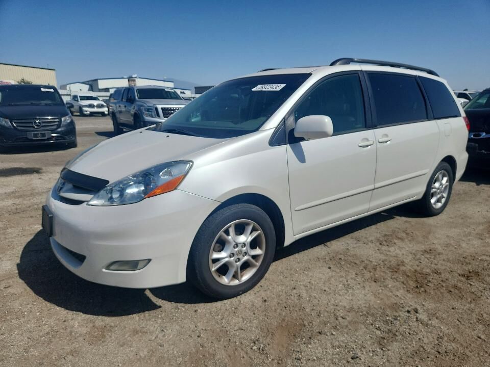 2006 TOYOTA Sienna