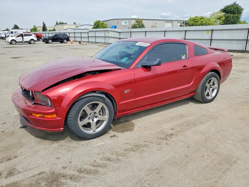2005 FORD Mustang