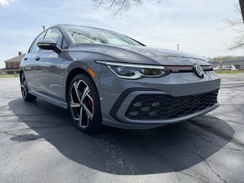 2024 VOLKSWAGEN Golf GTI