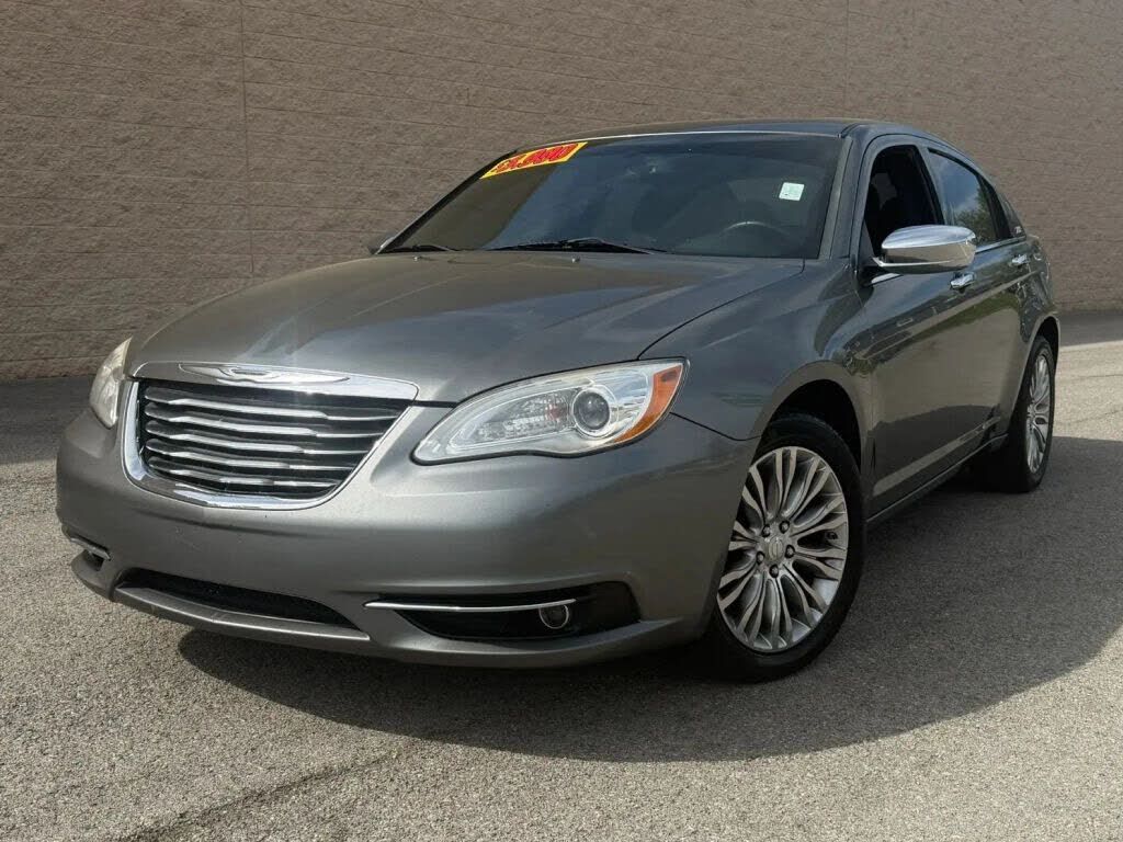2012 CHRYSLER 200