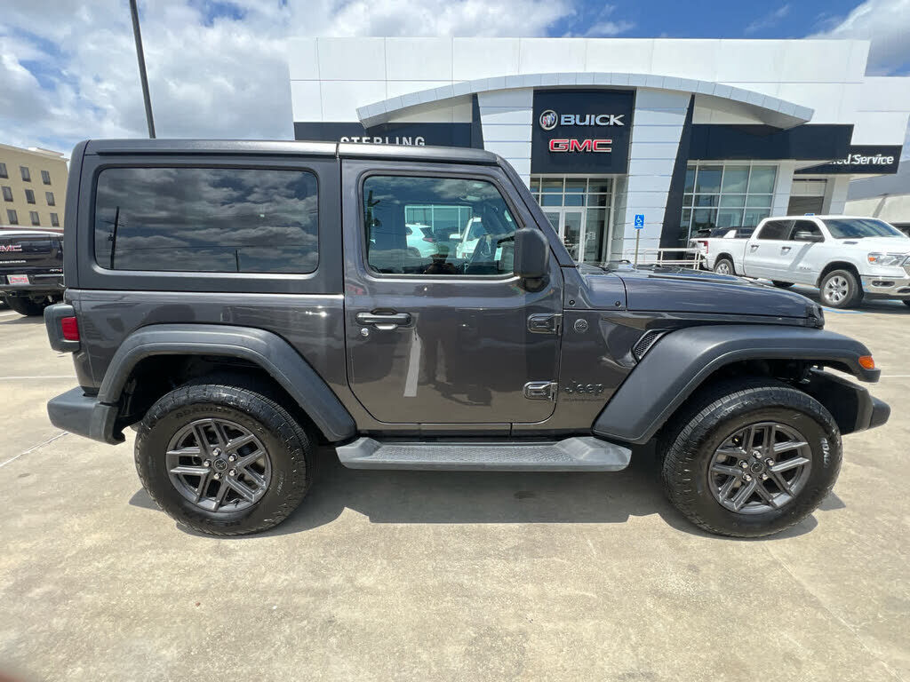 2024 JEEP Wrangler
