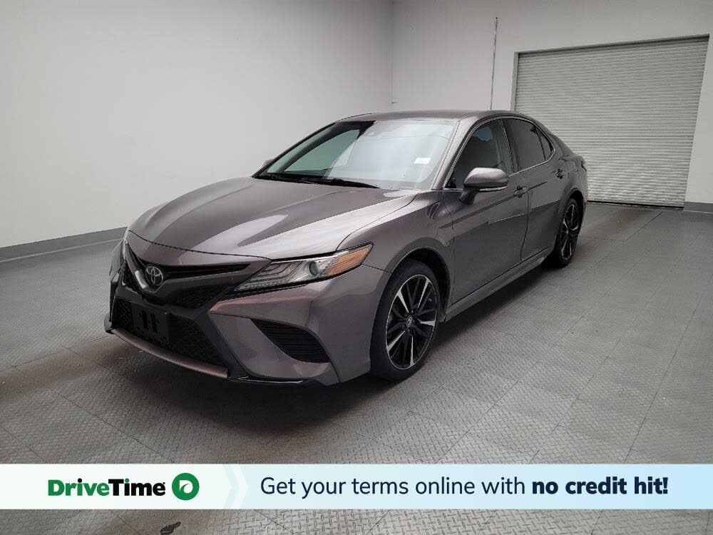 2019 TOYOTA Camry