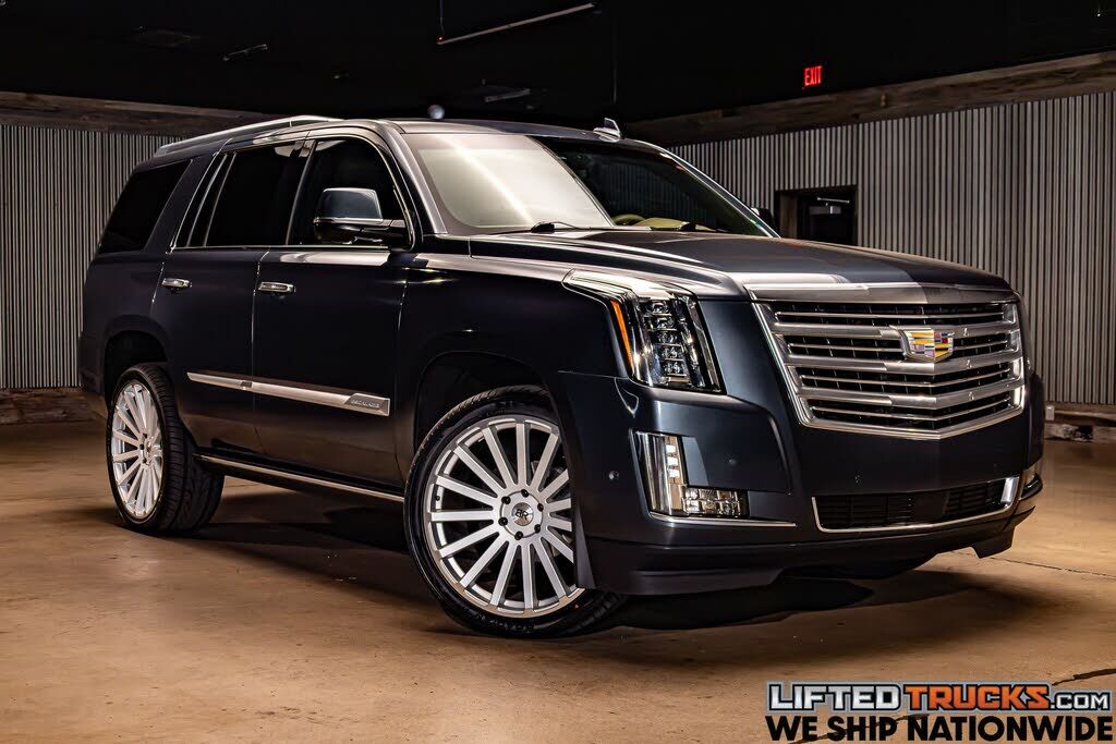 2019 CADILLAC Escalade