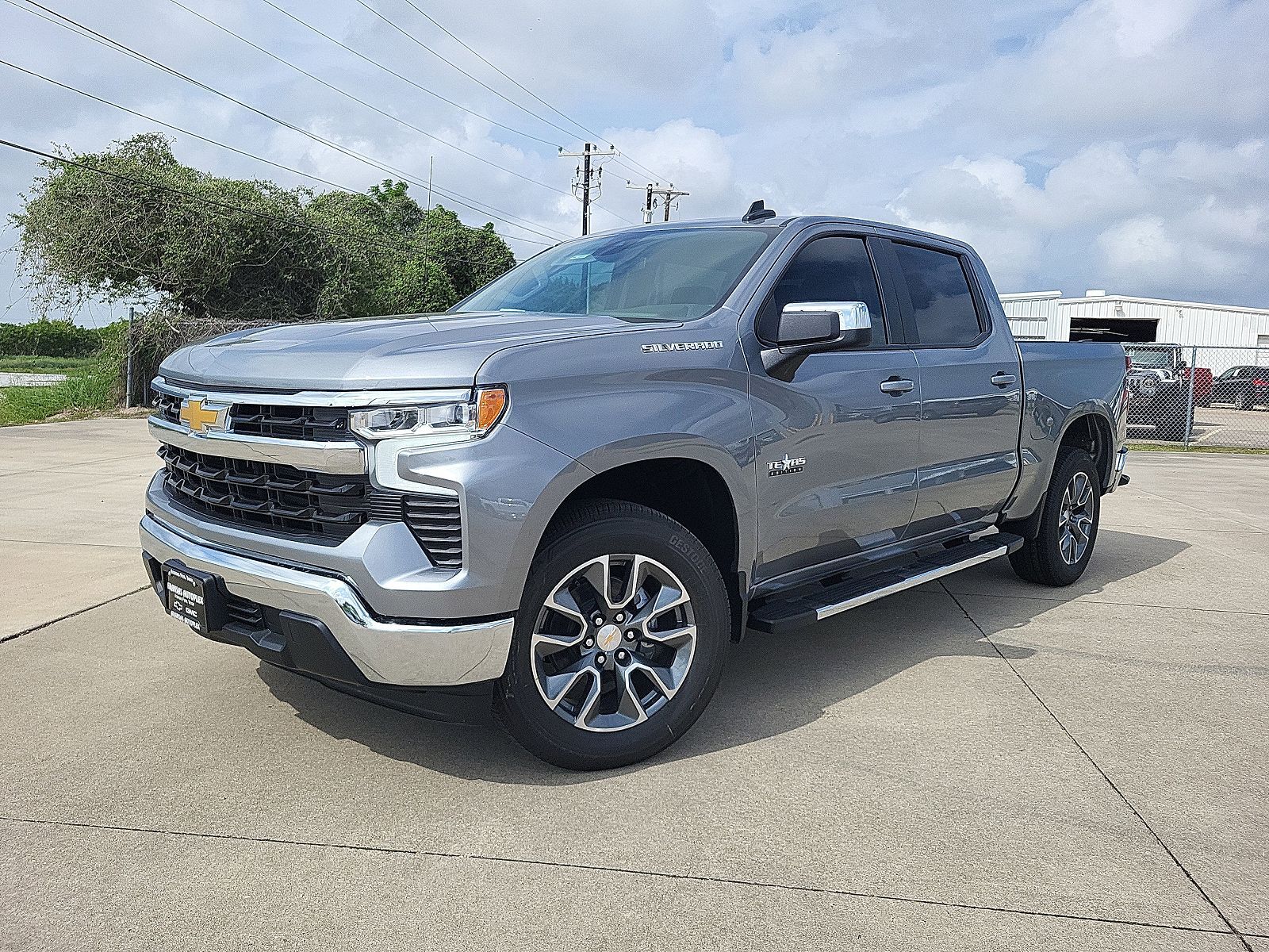 2026 CHEVROLET Silverado