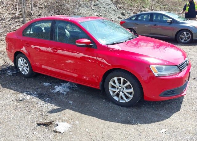 2011 VOLKSWAGEN Jetta