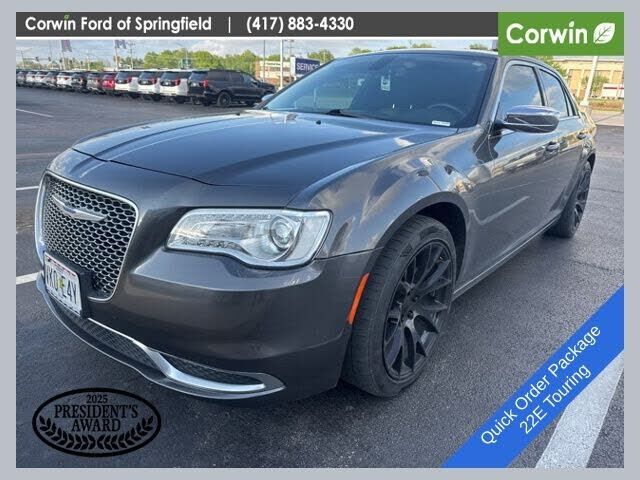 2018 CHRYSLER 300