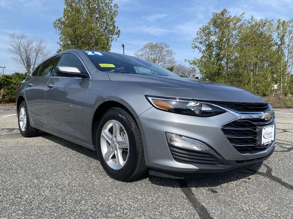 2024 CHEVROLET Malibu