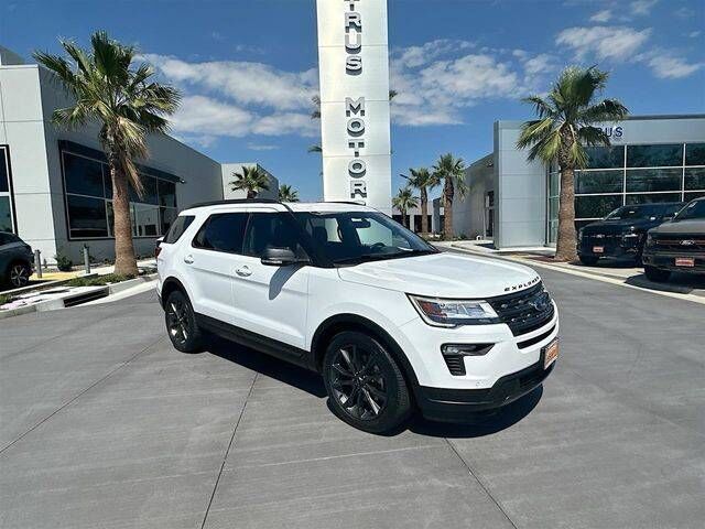 2018 FORD Explorer