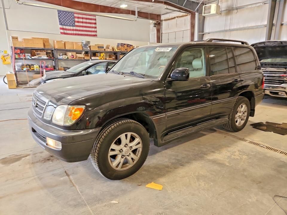 2004 LEXUS LX