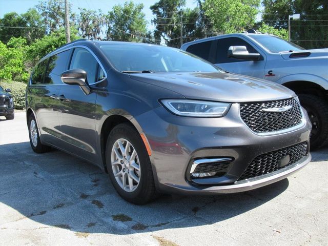 2022 CHRYSLER Pacifica