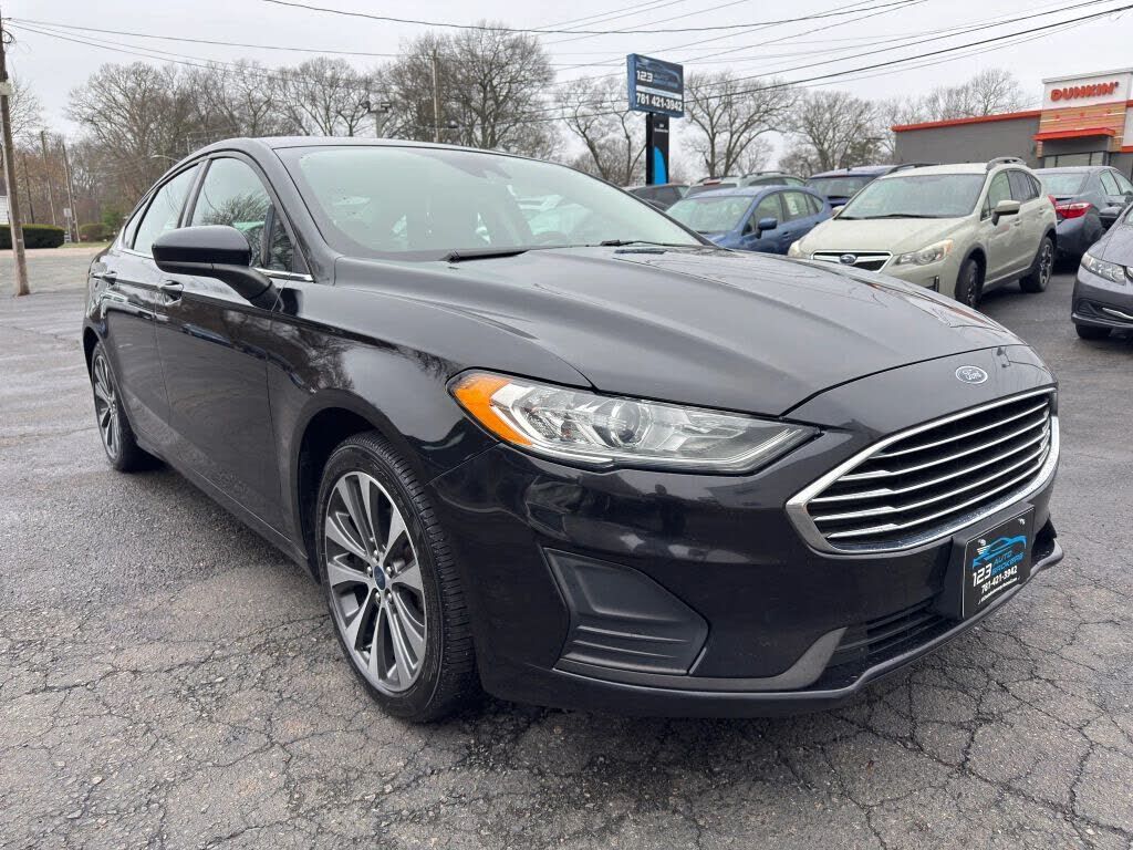 2019 FORD Fusion