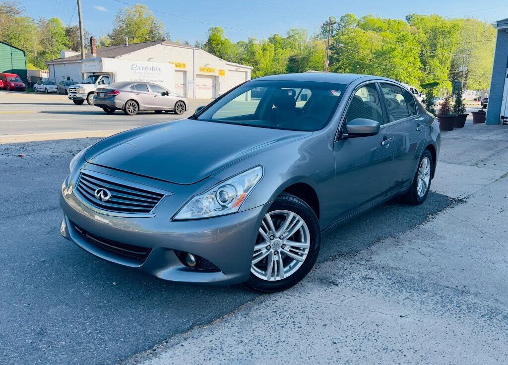 2012 INFINITI G25
