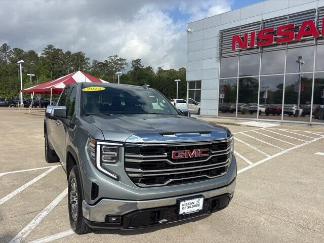 2025 GMC Sierra
