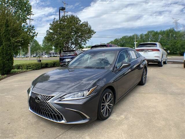 2023 LEXUS ES
