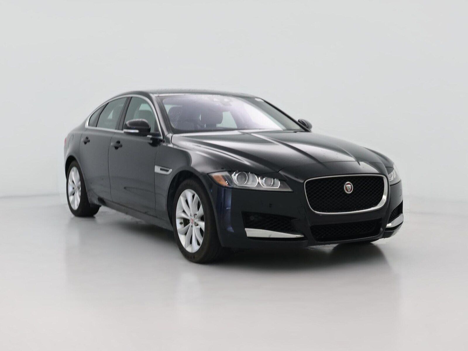 2020 JAGUAR XF