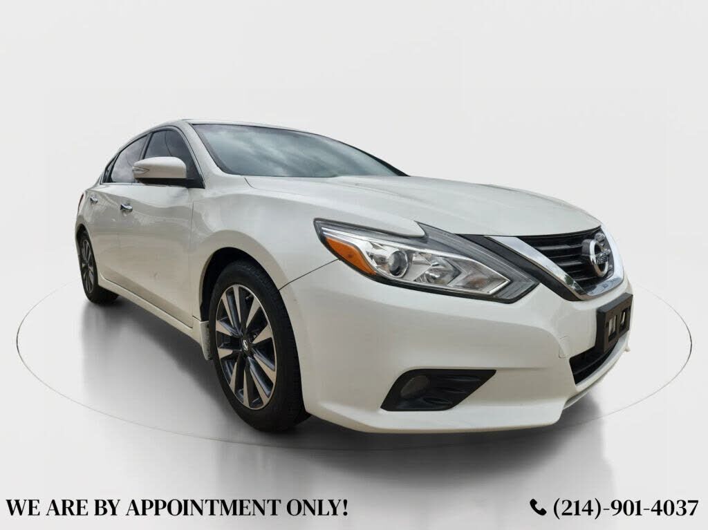 2017 NISSAN Altima