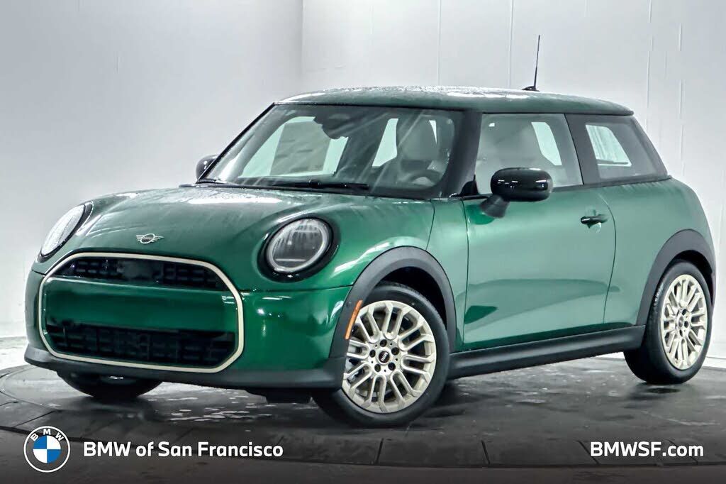 2025 MINI Hardtop