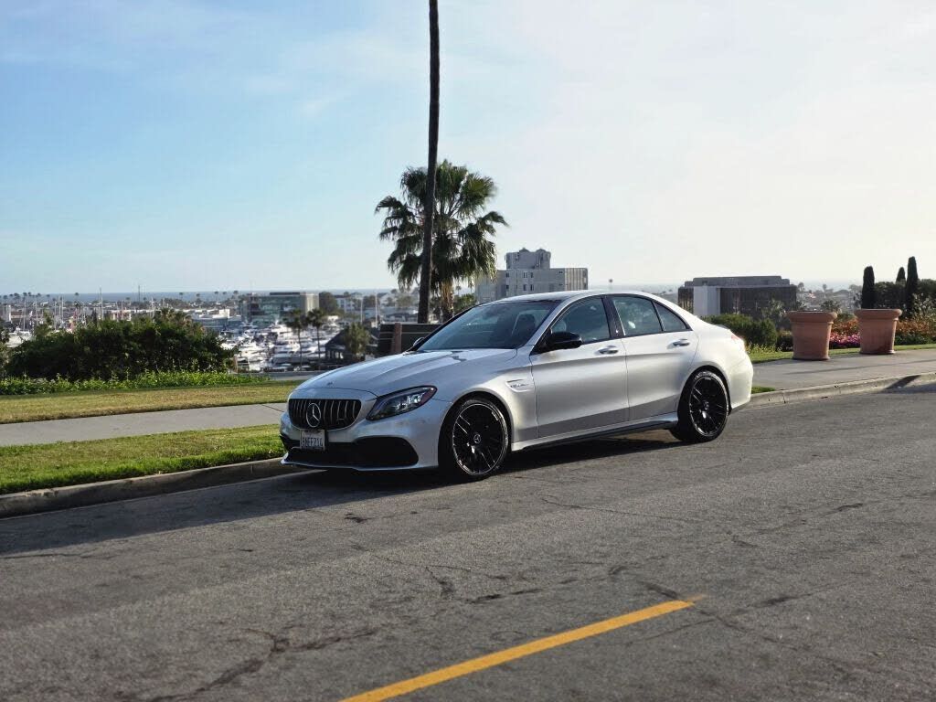 2020 MERCEDES-BENZ C-Class