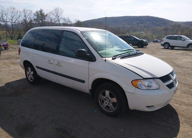 2005 DODGE Caravan