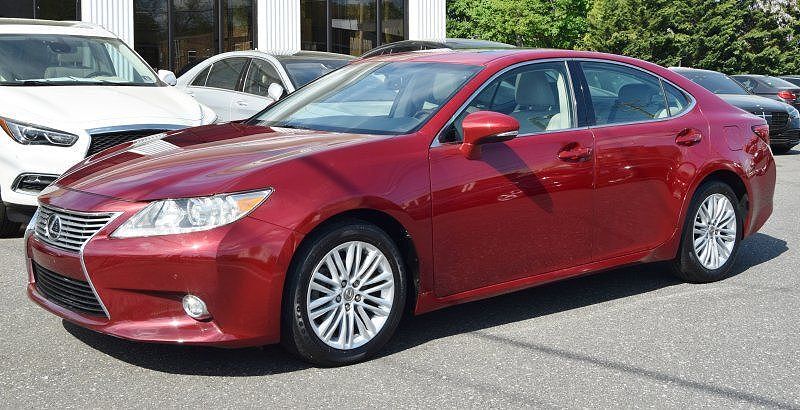 2015 LEXUS ES