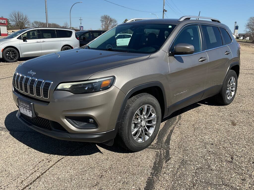 2021 JEEP Cherokee