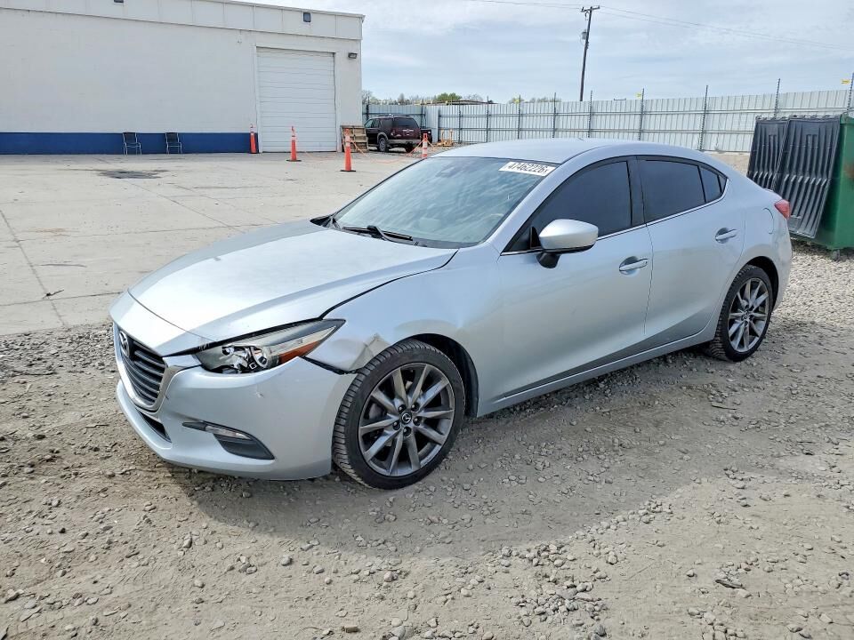 2018 MAZDA Mazda3