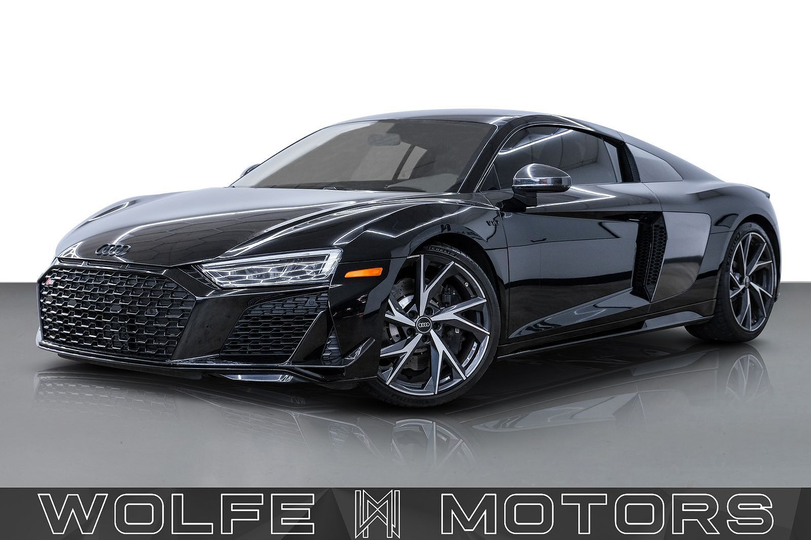 2023 AUDI R8