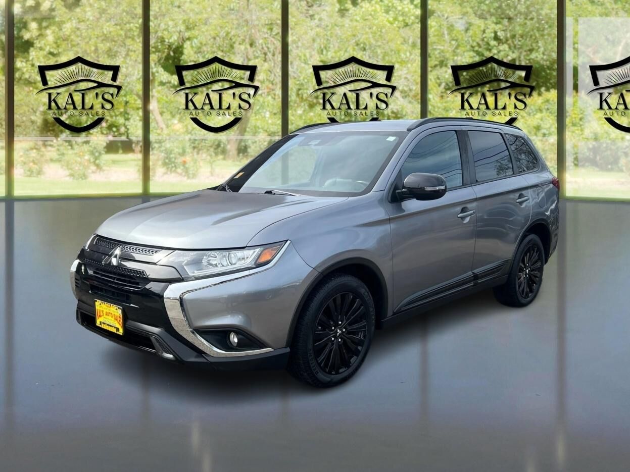 2020 MITSUBISHI Outlander
