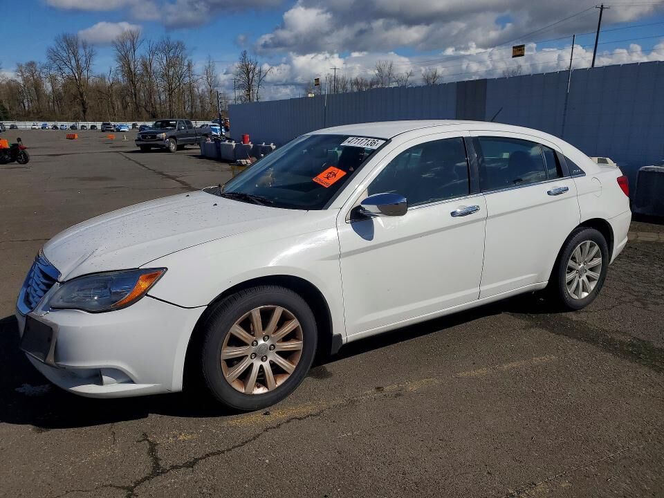 2014 CHRYSLER 200
