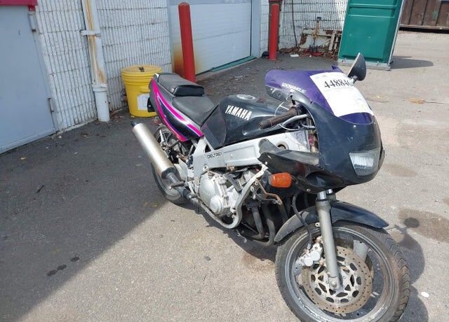 1991 YAMAHA FZR600