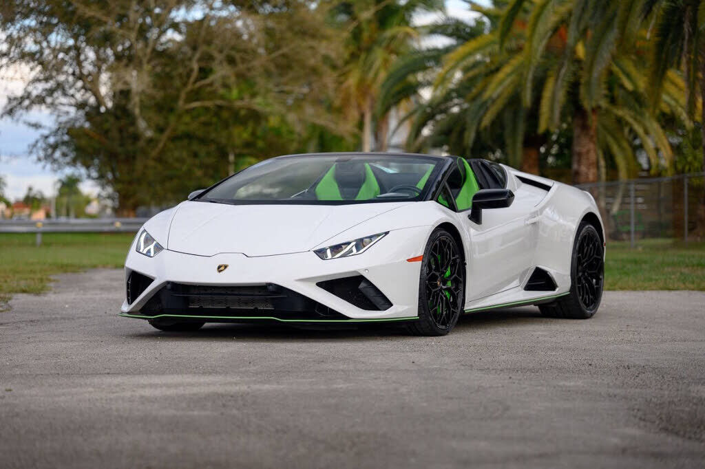 2023 LAMBORGHINI Huracan