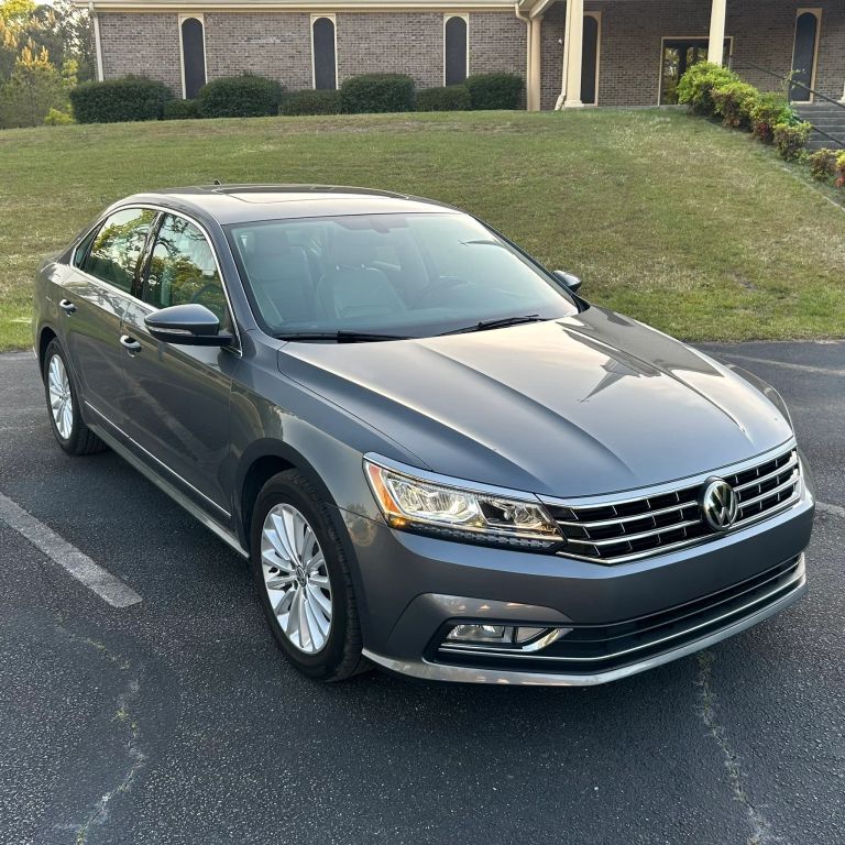 2016 VOLKSWAGEN Passat