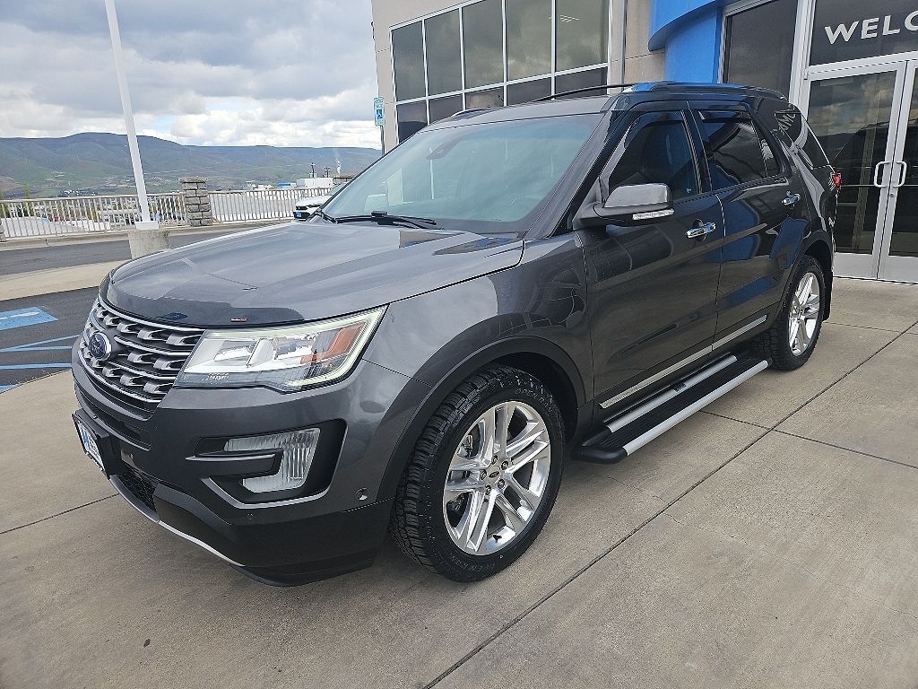 2017 FORD Explorer