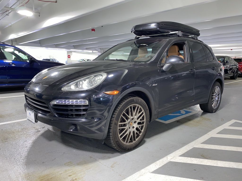 2014 PORSCHE Cayenne