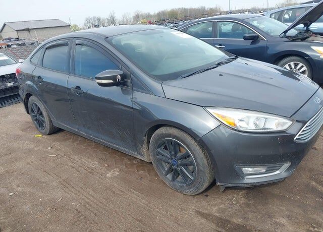 2017 FORD Focus