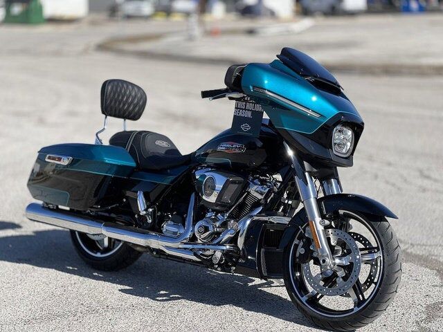 2026 HARLEY DAVIDSON FLHX / Street Glide