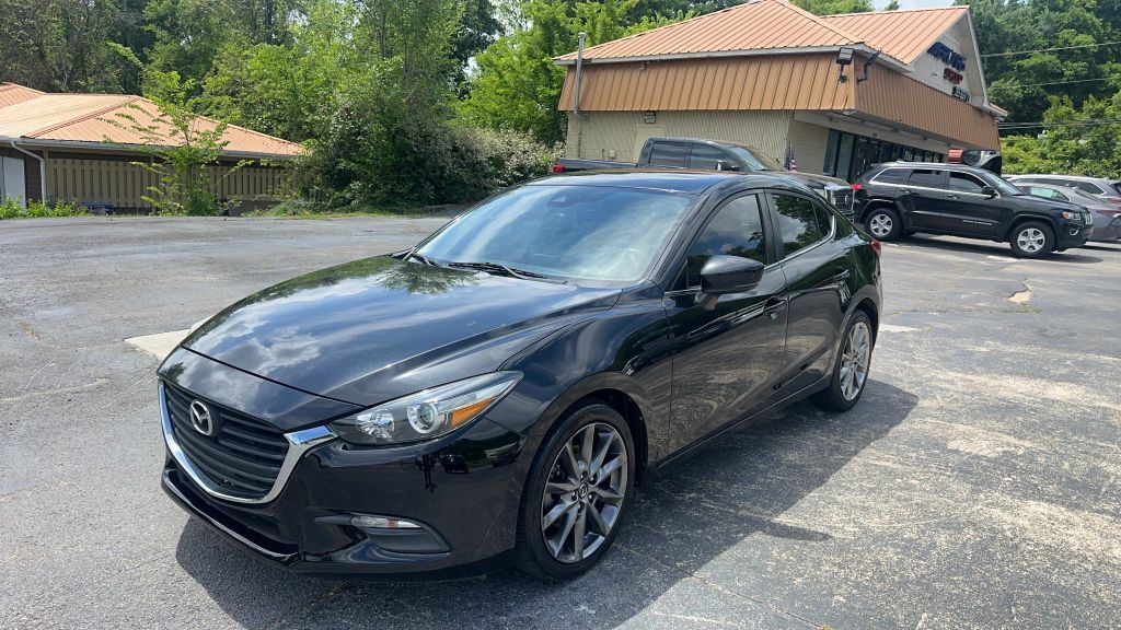 2018 MAZDA Mazda3