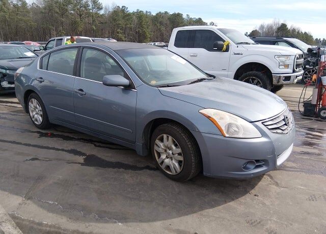 2010 NISSAN Altima