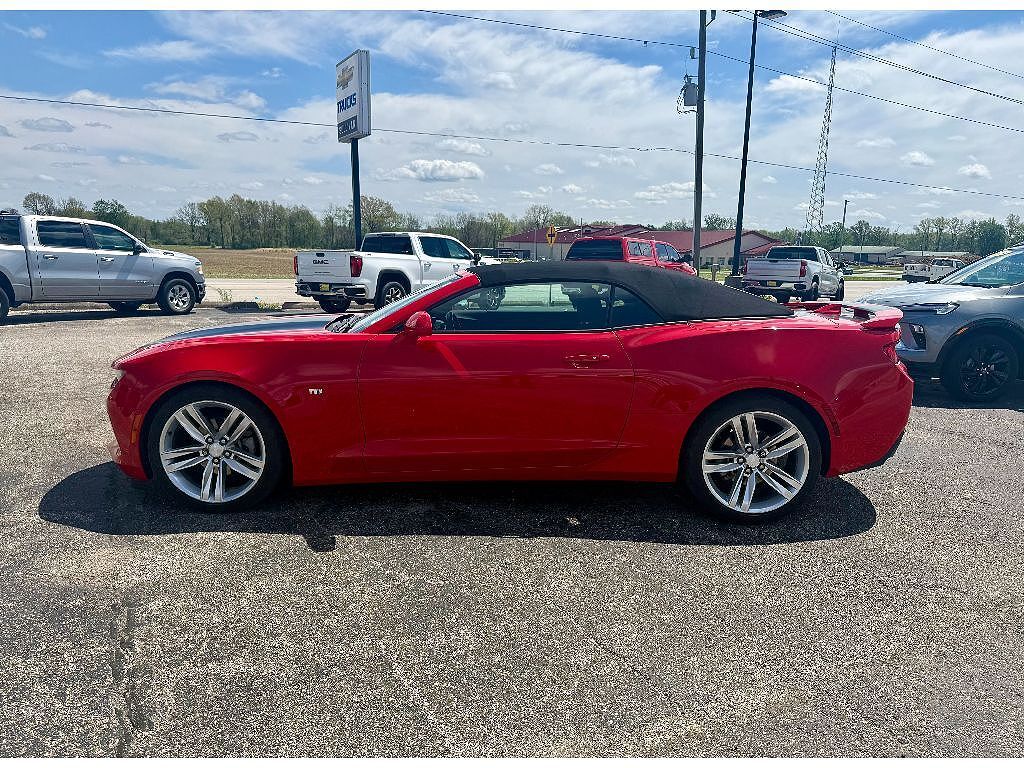2017 CHEVROLET Camaro
