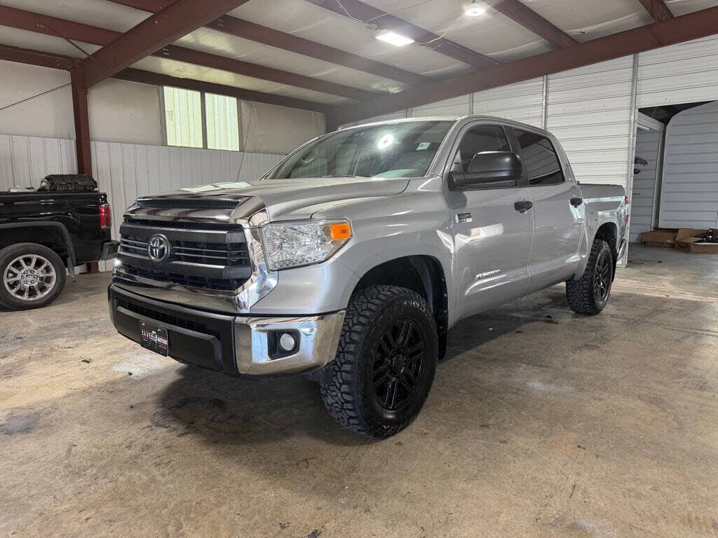 2015 TOYOTA Tundra