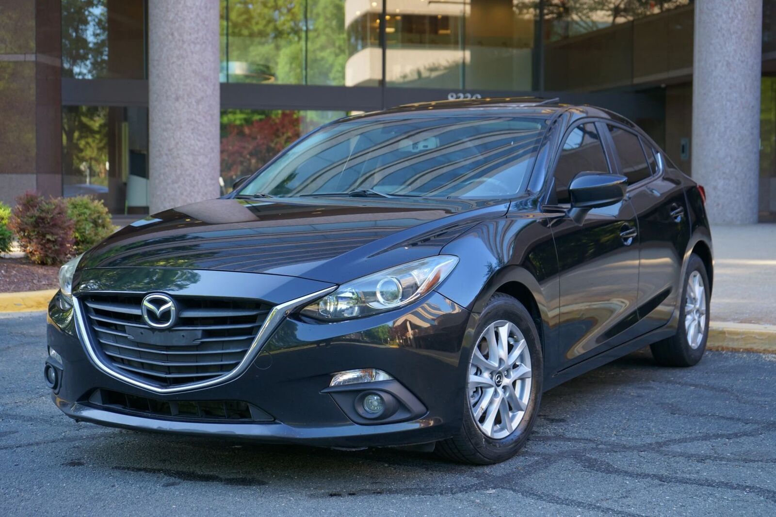 2016 MAZDA Mazda3