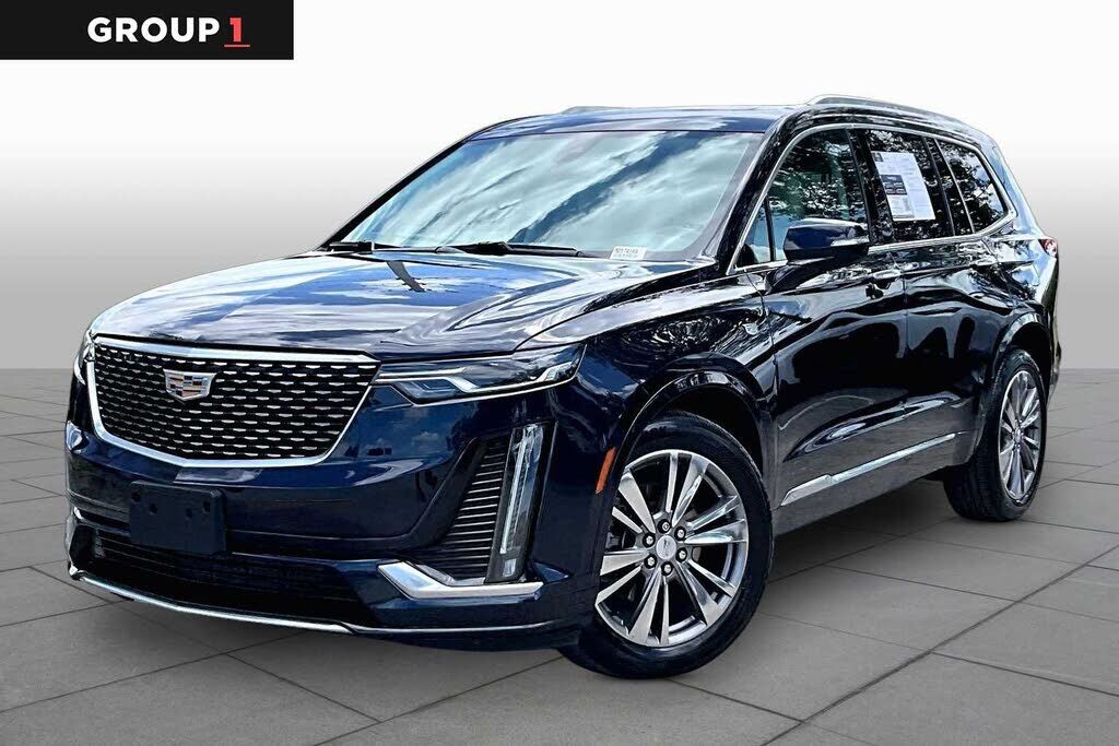 2021 CADILLAC XT6