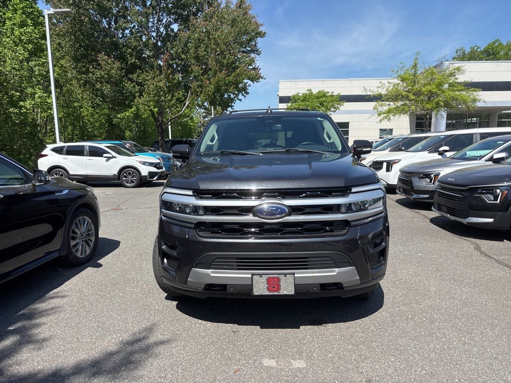 2022 FORD Expedition