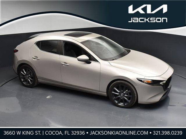 2023 MAZDA Mazda3