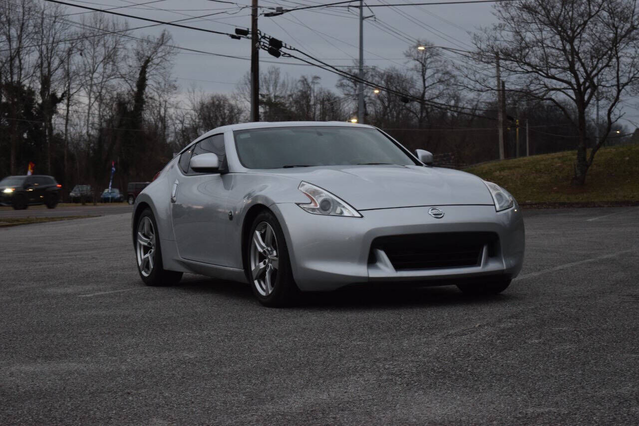 2009 NISSAN 370Z
