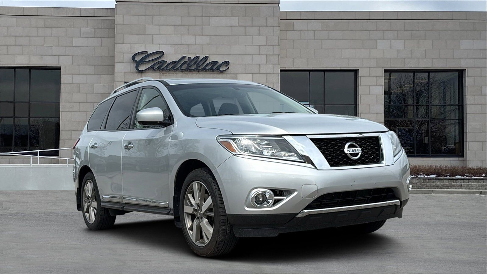 2015 NISSAN Pathfinder