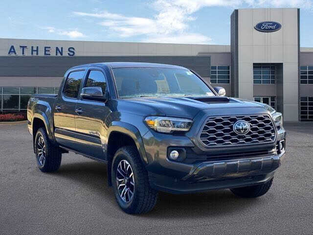 2023 TOYOTA Tacoma