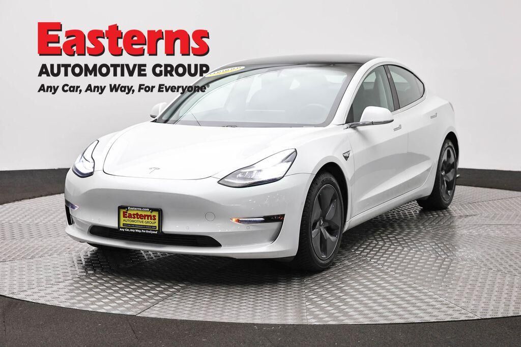 2020 TESLA Model 3