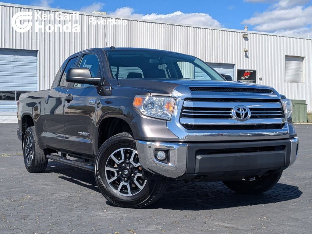 2016 TOYOTA Tundra